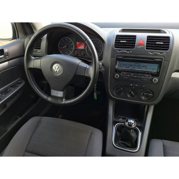 Volkswagen Golf  Hatchback 2008,  1.6 benzyna - Na sprzedaż za 21 900 zł - Olsztyn - zdjęcie 8