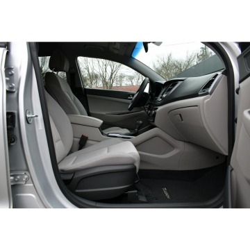 Hyundai Tucson  Terenowy 2017,  2.0 benzyna, automat - Na sprzedaż za 64 900 zł - Warszawa - zdjęcie 8
