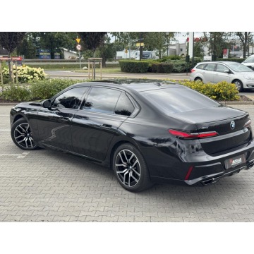 BMW Seria 7 2024,  4.4 benzyna, automat - Na sprzedaż za 409 000 zł - Janki - zdjęcie 4