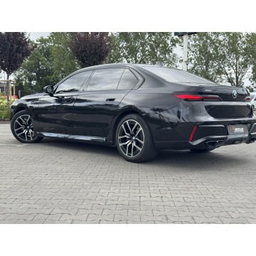 BMW Seria 7 2024,  4.4 benzyna, automat - Na sprzedaż za 409 000 zł - Janki - zdjęcie 3