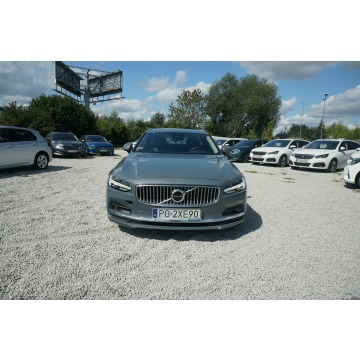 Volvo V90 2022,  2.0 diesel, automat - Na sprzedaż za 143 000 zł - Poznań - zdjęcie 3
