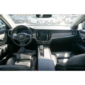 Volvo V90 2022,  2.0 diesel, automat - Na sprzedaż za 143 000 zł - Poznań - zdjęcie 10