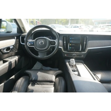Volvo V90 2022,  2.0 diesel, automat - Na sprzedaż za 143 000 zł - Poznań - zdjęcie 11