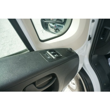 Peugeot Boxer 2022,  2.2 diesel - Na sprzedaż za 77 000 zł - Poznań - zdjęcie 12