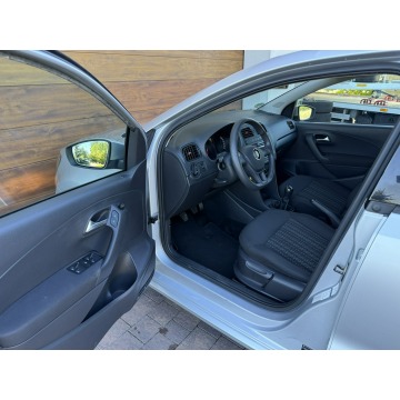 Volkswagen Polo  Hatchback 2017,  1.0 benzyna - Na sprzedaż za 27 900 zł - Konradów - zdjęcie 7