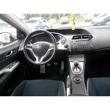 Honda Civic  Hatchback 2009,  1.8 benzyna - Na sprzedaż za 21 900 zł - Białystok - zdjęcie 6