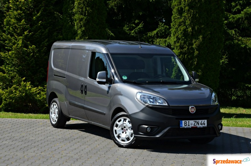 Fiat Doblo 2015,  1.6 diesel, automat - Na sprzedaż za 34 900 zł - Ostrów Mazowiecka