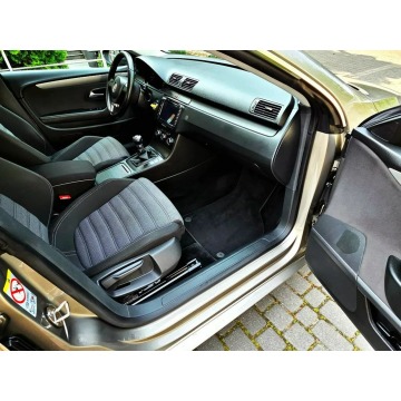 Volkswagen Passat CC  Sedan/Limuzyna 2009,  1.8 benzyna - Na sprzedaż za 19 999 zł - Paczkowo - zdjęcie 10