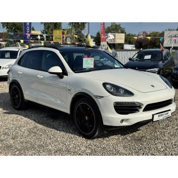 Porsche Cayenne  SUV 2011,  3.0 diesel, automat - Na sprzedaż za 83 900 zł - Reda - zdjęcie 3