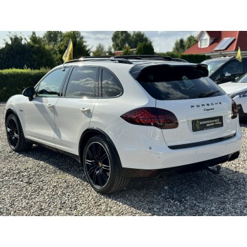 Porsche Cayenne  SUV 2011,  3.0 diesel, automat - Na sprzedaż za 83 900 zł - Reda - zdjęcie 6