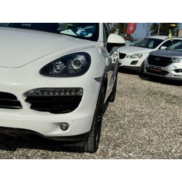 Porsche Cayenne  SUV 2011,  3.0 diesel, automat - Na sprzedaż za 83 900 zł - Reda - zdjęcie 12