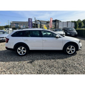 Skoda Octavia 2017,  2.0 diesel, automat - Na sprzedaż za 59 900 zł - Reda - zdjęcie 7