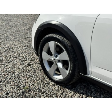 Skoda Octavia 2017,  2.0 diesel, automat - Na sprzedaż za 59 900 zł - Reda - zdjęcie 9