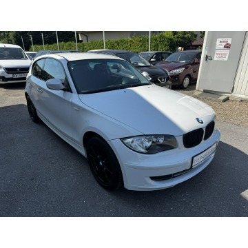 BMW Seria 1  Hatchback 2010,  2.0 benzyna - Na sprzedaż za 17 500 zł - Gdów - zdjęcie 3
