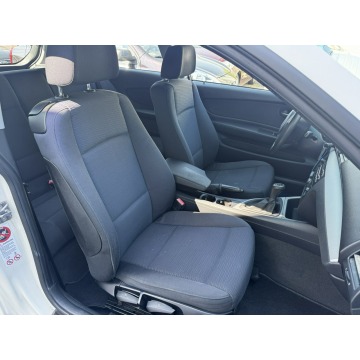 BMW Seria 1  Hatchback 2010,  2.0 benzyna - Na sprzedaż za 17 500 zł - Gdów - zdjęcie 9