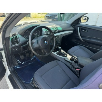 BMW Seria 1  Hatchback 2010,  2.0 benzyna - Na sprzedaż za 17 500 zł - Gdów - zdjęcie 12