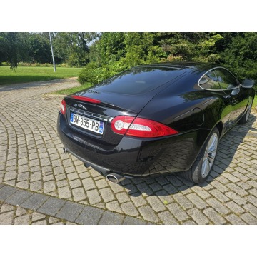 Jaguar XK  Coupe/Sportowy 2011,  5.0 benzyna, automat - Na sprzedaż za 80 000 zł - Bielsko-Biała - zdjęcie 9