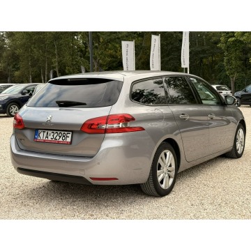 Peugeot 308  Kombi 2015,  1.2 benzyna - Na sprzedaż za 29 999 zł - Pęcice - zdjęcie 3