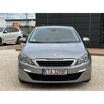 Peugeot 308  Kombi 2015,  1.2 benzyna - Na sprzedaż za 29 999 zł - Pęcice - zdjęcie 8