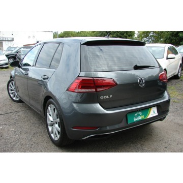 Volkswagen Golf  Hatchback 2020,  1.5 benzyna, automat - Na sprzedaż za 59 900 zł - Piła - zdjęcie 4