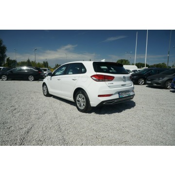 Hyundai i30  Hatchback 2022,  1.0 benzyna - Na sprzedaż za 40 800 zł - Poznań - zdjęcie 8