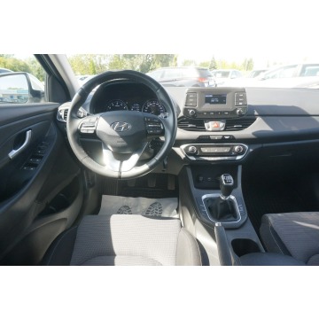 Hyundai i30  Hatchback 2022,  1.0 benzyna - Na sprzedaż za 40 800 zł - Poznań - zdjęcie 11