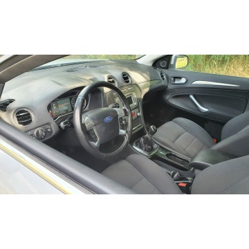 Ford Mondeo  Liftback 2010,  2.0 benzyna - Na sprzedaż za 17 999 zł - Chmielnik - zdjęcie 11