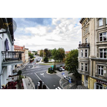 134,6M2/ 5 POKOI/ 2 BALKONY/ BLISKO CENTRUM