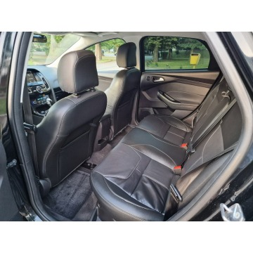 Ford Focus  Hatchback 2018,  2.0 benzyna, automat - Na sprzedaż za 53 999 zł - Nowy Sącz - zdjęcie 10