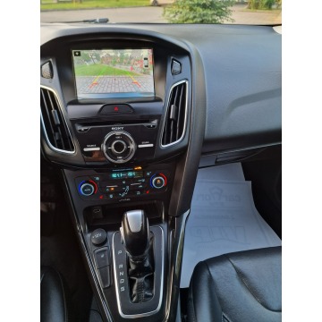 Ford Focus  Hatchback 2018,  2.0 benzyna, automat - Na sprzedaż za 53 999 zł - Nowy Sącz - zdjęcie 11