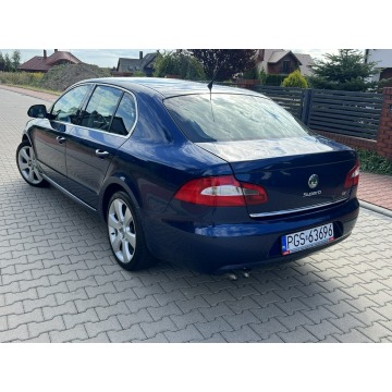 Skoda Superb  Sedan/Limuzyna 2009,  1.9 diesel - Na sprzedaż za 21 999 zł - Gostyń - zdjęcie 4