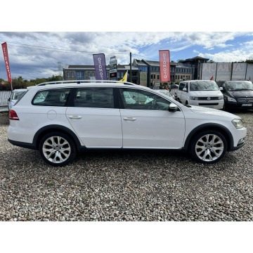 Volkswagen Passat 2012,  2.0 diesel, automat - Na sprzedaż za 34 900 zł - Reda - zdjęcie 7