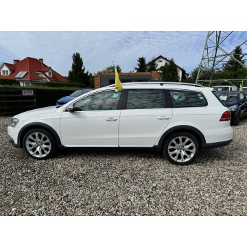 Volkswagen Passat 2012,  2.0 diesel, automat - Na sprzedaż za 34 900 zł - Reda - zdjęcie 8