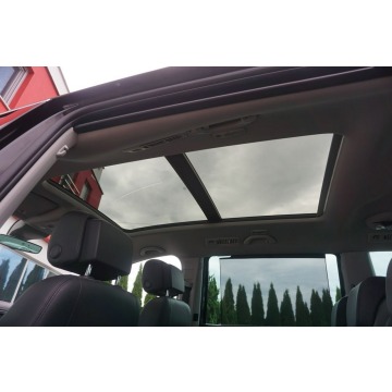 Volkswagen Sharan  Kombi 2015,  2.0 diesel, automat - Na sprzedaż za 65 900 zł - Gniezno - zdjęcie 9