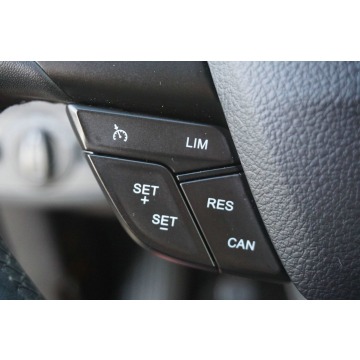 Ford Kuga  SUV 2017,  2.0 diesel - Na sprzedaż za 49 900 zł - Gniezno - zdjęcie 10