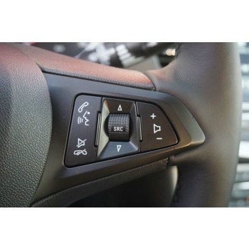 Opel Astra  Hatchback 2019,  1.4 benzyna, automat - Na sprzedaż za 49 900 zł - Gniezno - zdjęcie 12