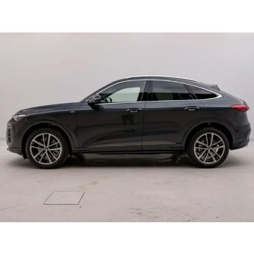 Audi Q5  SUV 2025,  2.0 diesel, automat - Na sprzedaż za 248 958 zł - Kraków - zdjęcie 3
