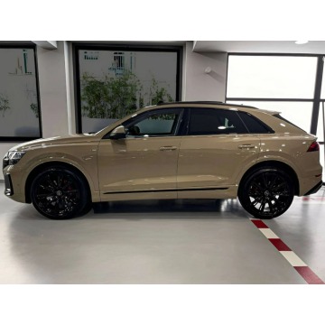 Audi Q8  SUV 2025,  3.0 diesel, automat - Na sprzedaż za 379 990 zł - Kraków - zdjęcie 3