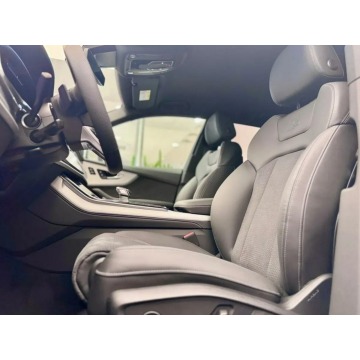 Audi Q8  SUV 2025,  3.0 diesel, automat - Na sprzedaż za 379 990 zł - Kraków - zdjęcie 7
