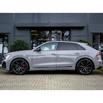 Audi Q8  SUV 2025,  3.0 diesel, automat - Na sprzedaż za 399 990 zł - Kraków - zdjęcie 2