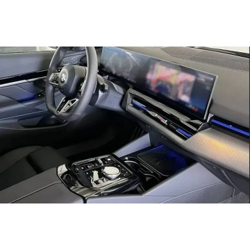 BMW M5  Sedan/Limuzyna 2025,  2.0 benzyna, automat - Na sprzedaż za 243 993 zł - Kraków - zdjęcie 5