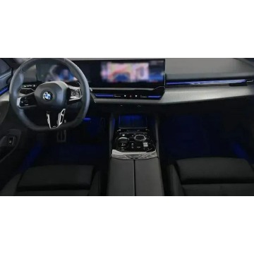 BMW M5  Sedan/Limuzyna 2025,  2.0 benzyna, automat - Na sprzedaż za 243 993 zł - Kraków - zdjęcie 7