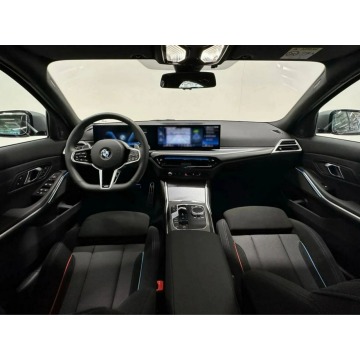 BMW Seria 3  Sedan/Limuzyna 2025,  2.0 benzyna, automat - Na sprzedaż za 234 994 zł - Kraków - zdjęcie 5