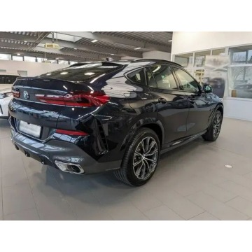BMW X6  SUV 2024,  3.0 diesel, automat - Na sprzedaż za 357 292 zł - Kraków - zdjęcie 3