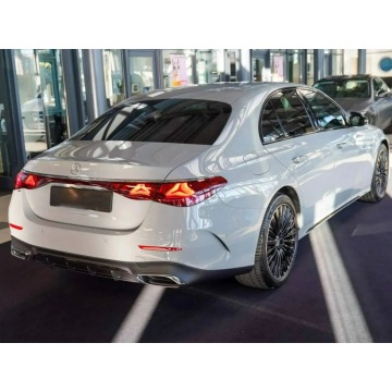 Mercedes - Benz E-klasa  Sedan/Limuzyna 2025,  2.0 benzyna, automat - Na sprzedaż za 295 990 zł - Kraków - zdjęcie 3