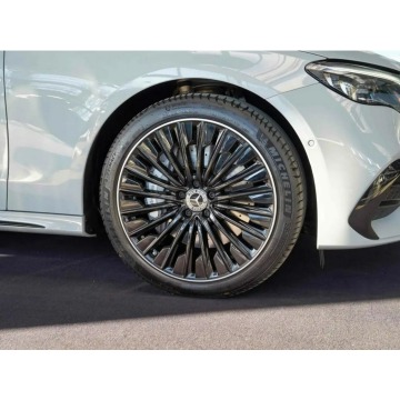 Mercedes - Benz E-klasa  Sedan/Limuzyna 2025,  2.0 benzyna, automat - Na sprzedaż za 295 990 zł - Kraków - zdjęcie 5