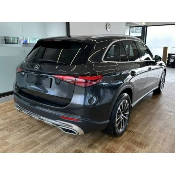 Mercedes - Benz GLC-klasa  SUV 2025,  2.0 diesel, automat - Na sprzedaż za 234 956 zł - Kraków - zdjęcie 3