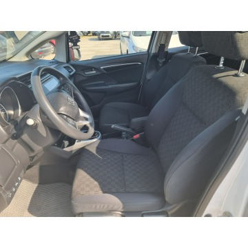 Honda Jazz  Hatchback 2016,  1.3 benzyna - Na sprzedaż za 39 900 zł - Kraków - zdjęcie 10