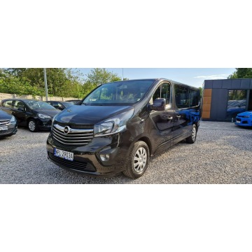 Opel Vivaro  Bus 2017,  1.6 diesel - Na sprzedaż za 73 900 zł - Płock - zdjęcie 2