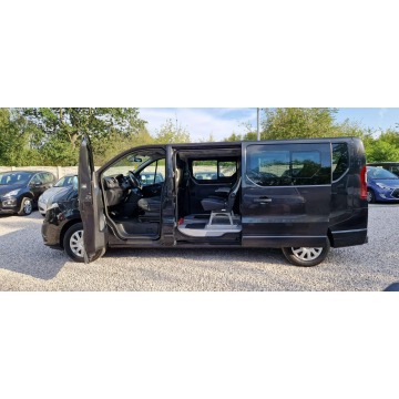 Opel Vivaro  Bus 2017,  1.6 diesel - Na sprzedaż za 73 900 zł - Płock - zdjęcie 6